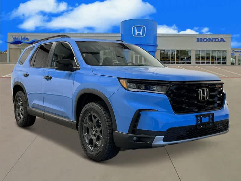new 2025 Honda Pilot car, priced at $48,859