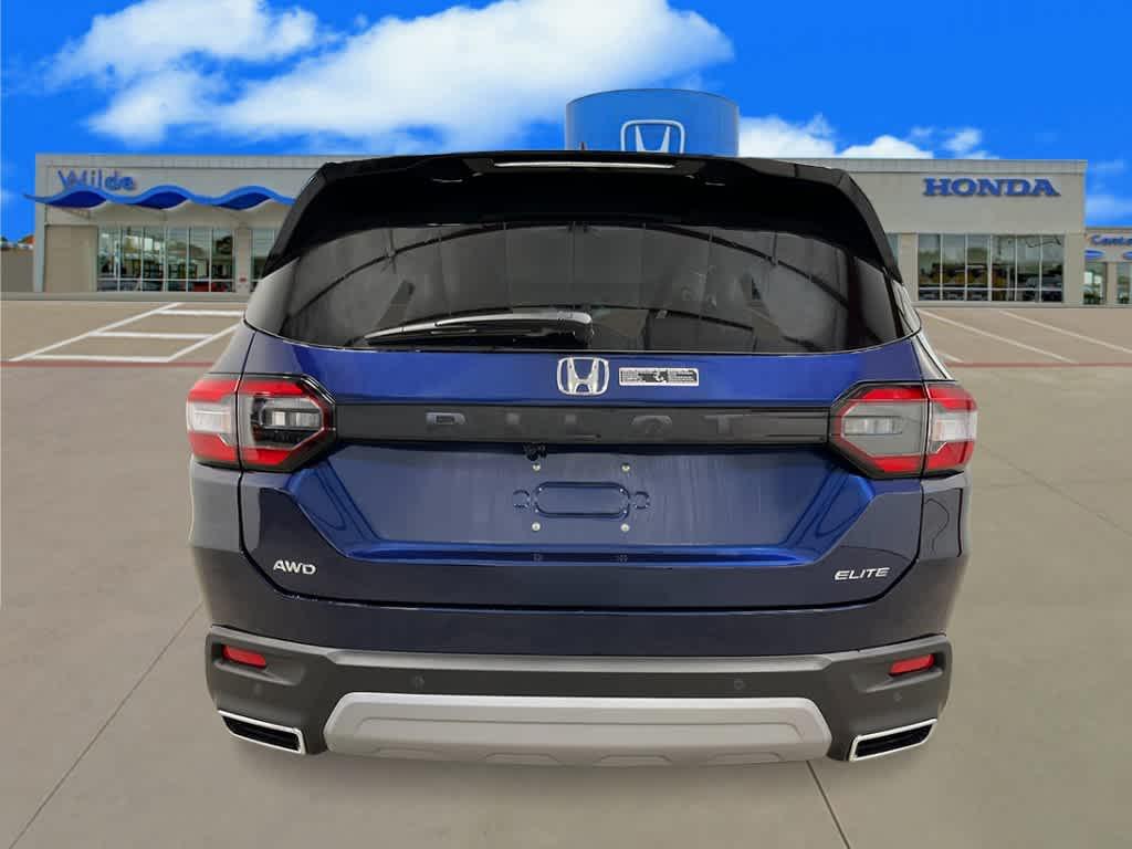 new 2025 Honda Pilot car, priced at $54,575