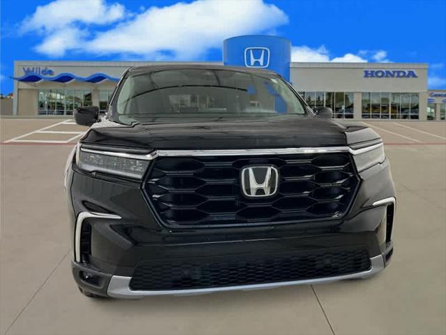 new 2025 Honda Pilot car, priced at $44,518