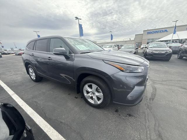 used 2023 Toyota Highlander car, priced at $38,888