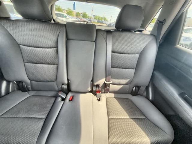 used 2012 Kia Sorento car, priced at $7,500