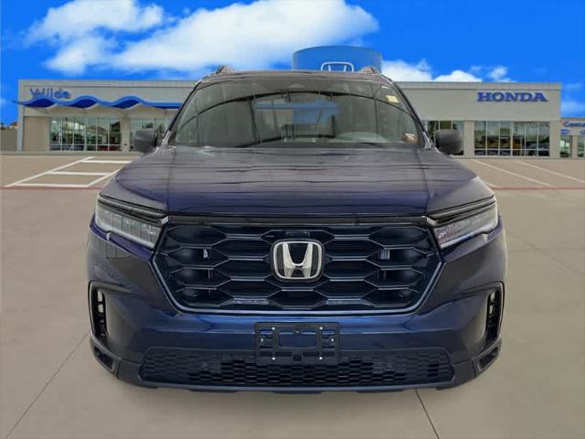 new 2025 Honda Pilot car, priced at $42,395