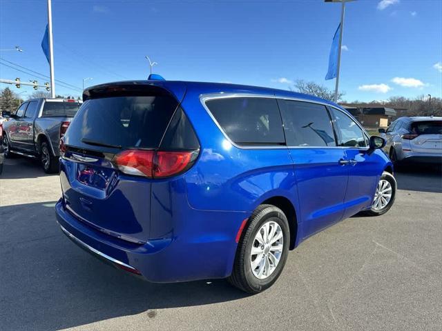 used 2020 Chrysler Pacifica car, priced at $17,987