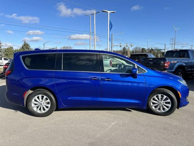 used 2020 Chrysler Pacifica car, priced at $17,987