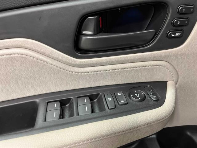 new 2025 Honda Odyssey car, priced at $41,402