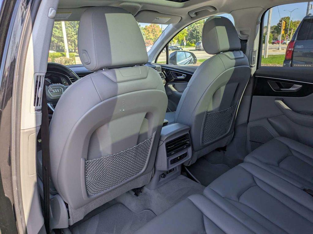 used 2023 Audi Q7 car, priced at $36,450