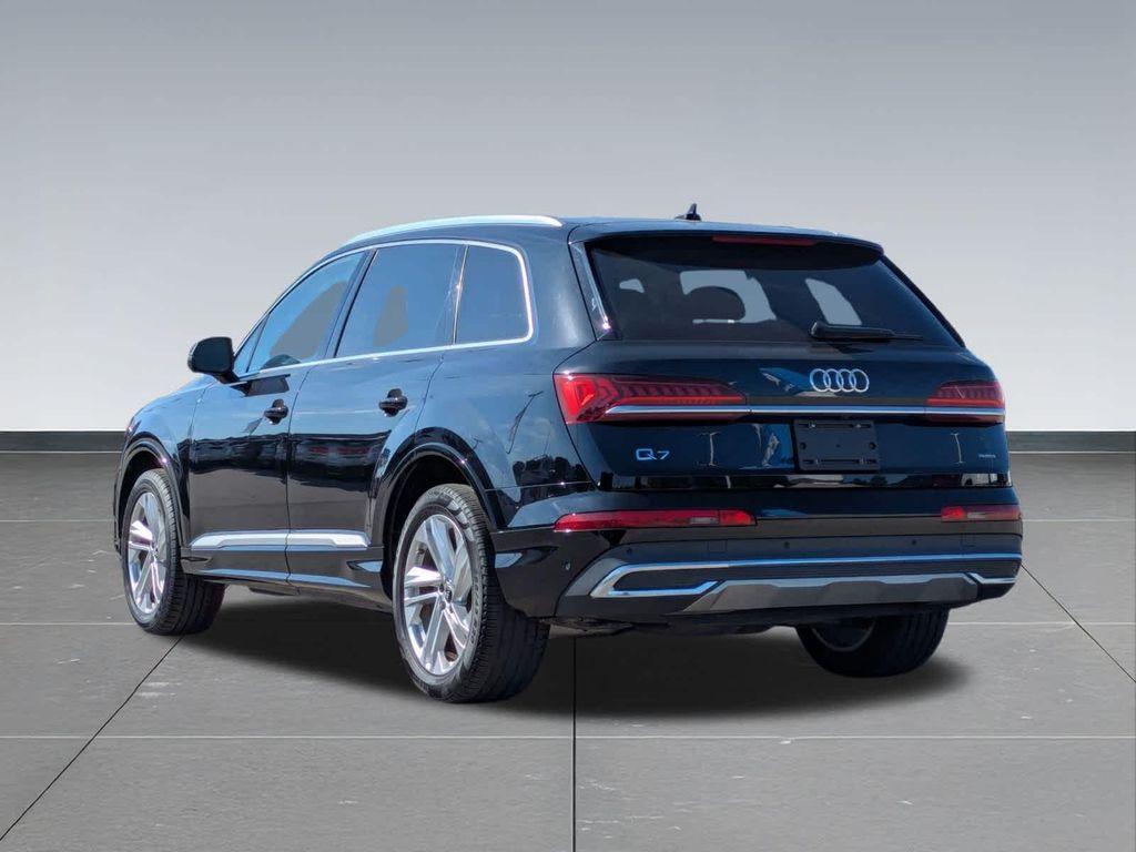 used 2023 Audi Q7 car, priced at $36,450