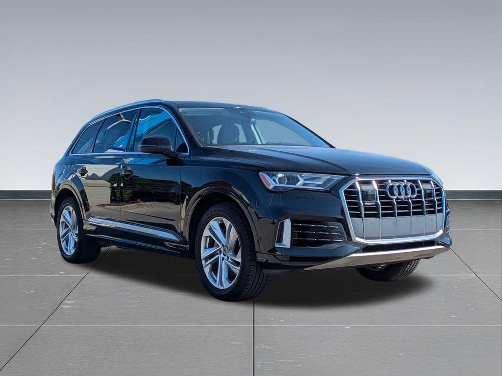 used 2023 Audi Q7 car, priced at $36,450