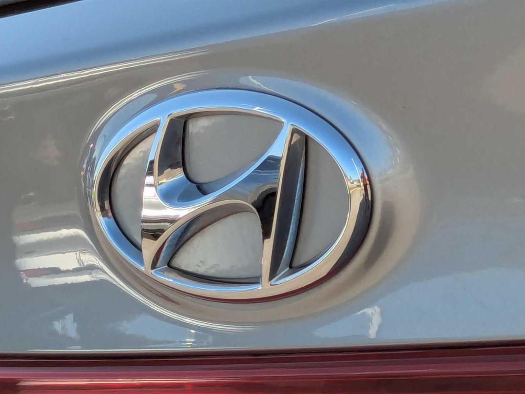 used 2022 Hyundai Santa Fe car, priced at $23,777