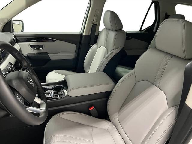 new 2025 Honda Pilot car, priced at $50,505
