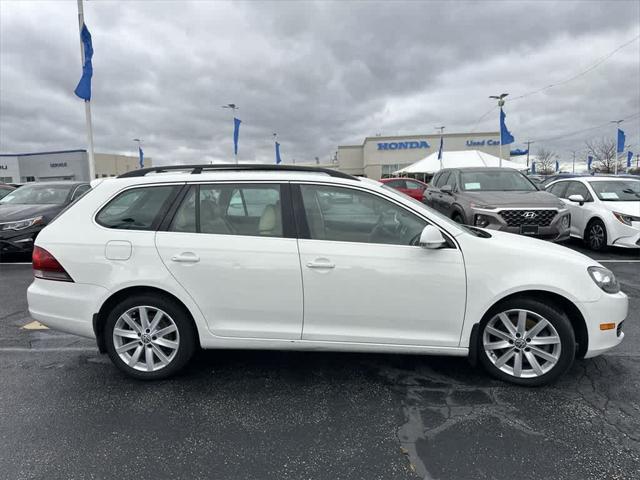 used 2013 Volkswagen Jetta SportWagen car, priced at $9,999