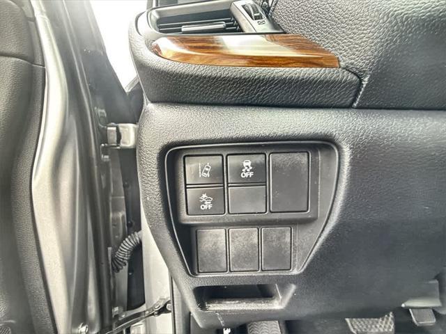 used 2022 Honda CR-V car, priced at $30,500