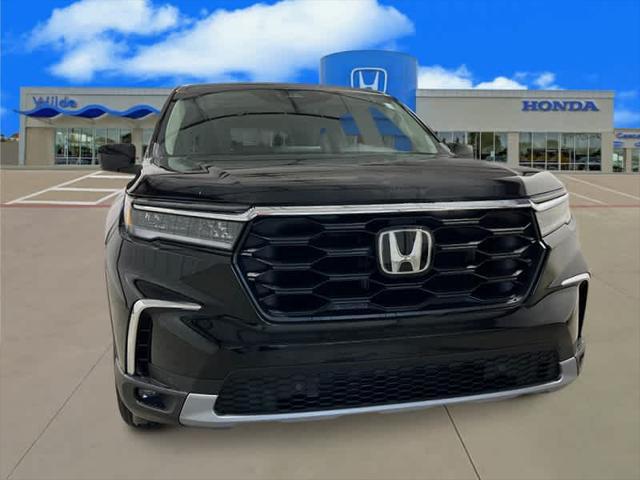 new 2025 Honda Pilot car, priced at $47,780