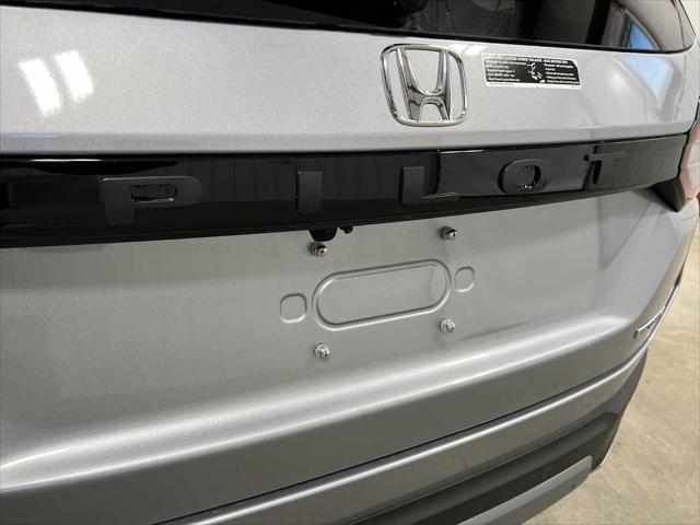 new 2025 Honda Pilot car, priced at $47,581