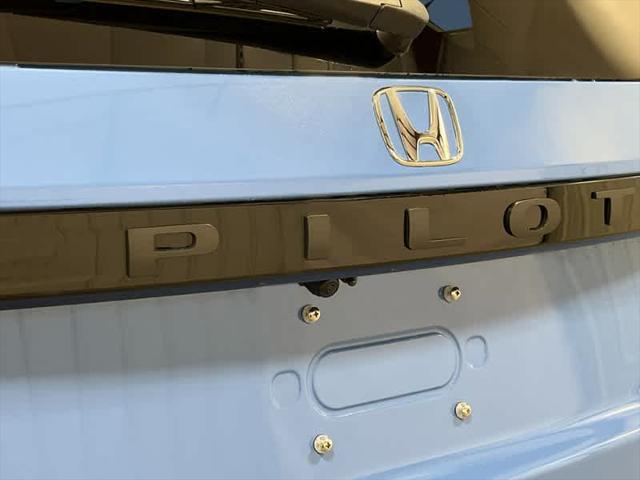 new 2025 Honda Pilot car, priced at $48,564
