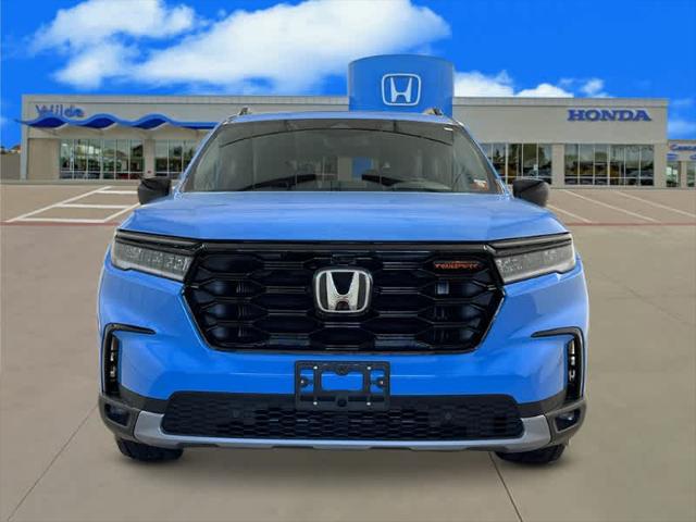 new 2025 Honda Pilot car, priced at $48,564