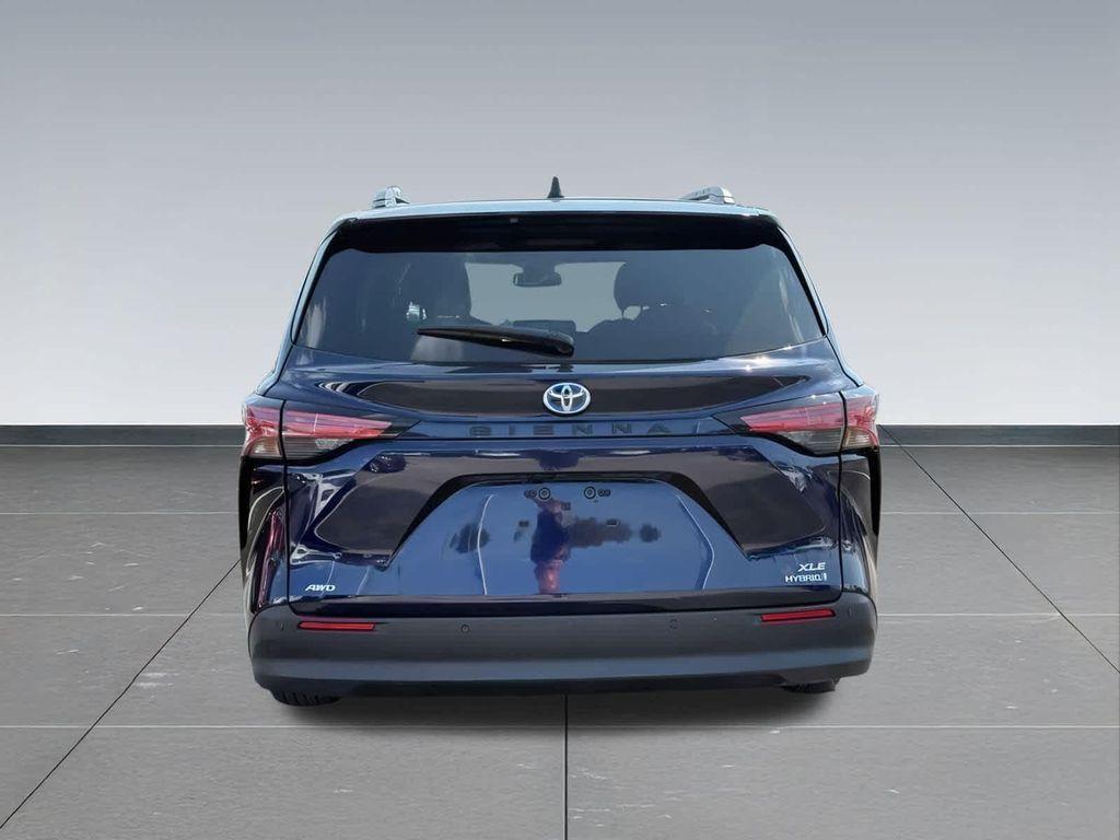 used 2022 Toyota Sienna car, priced at $42,999