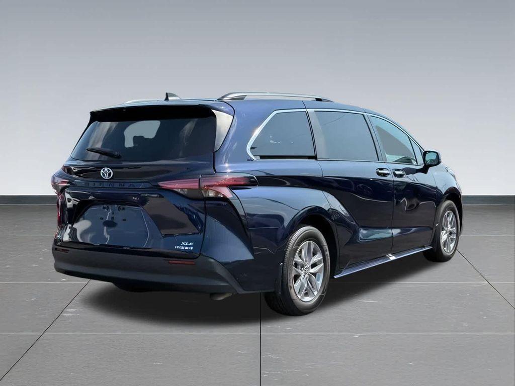 used 2022 Toyota Sienna car, priced at $42,999