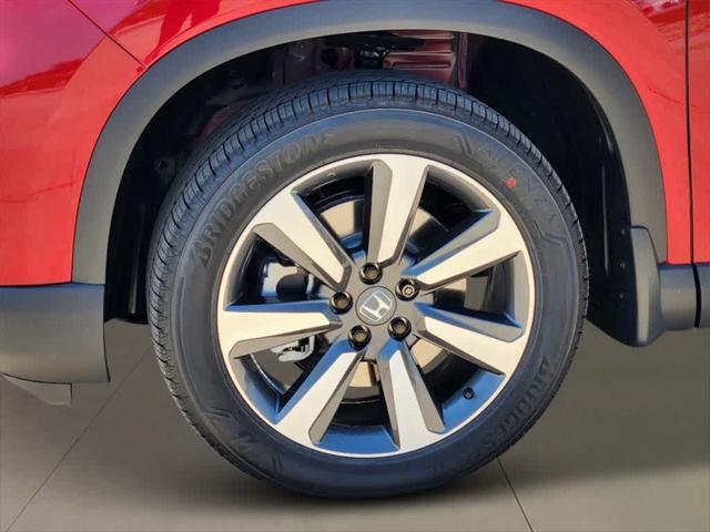 new 2025 Honda Pilot car, priced at $48,008