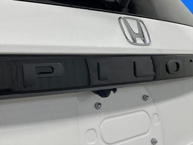 new 2025 Honda Pilot car, priced at $45,000