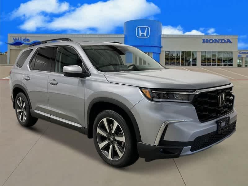new 2025 Honda Pilot car, priced at $47,876
