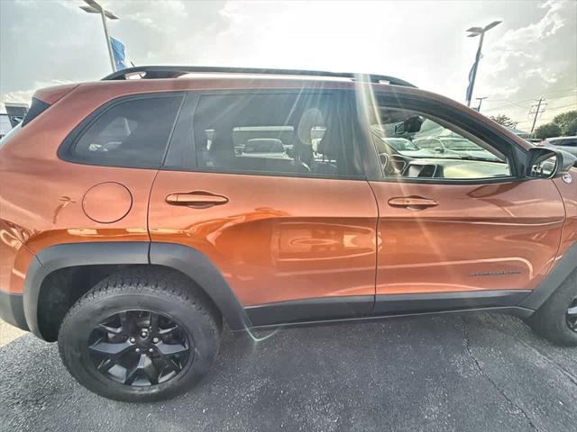 used 2015 Jeep Cherokee car, priced at $9,919