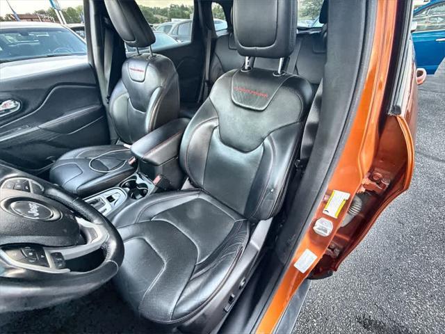 used 2015 Jeep Cherokee car, priced at $9,919