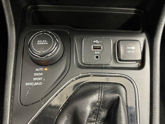 used 2019 Jeep Cherokee car, priced at $16,995