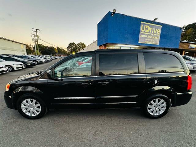 used 2016 Chrysler Town & Country car, priced at $7,490