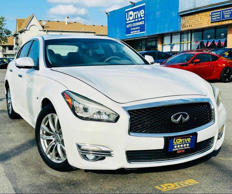 used 2015 INFINITI Q70 car, priced at $11,990