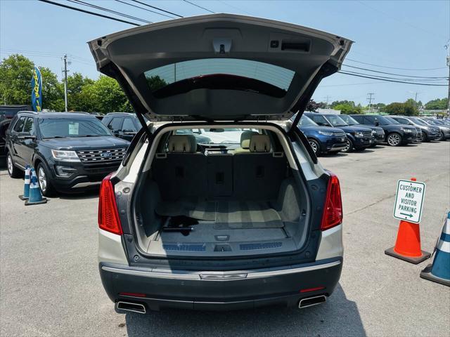 used 2017 Cadillac XT5 car, priced at $11,490