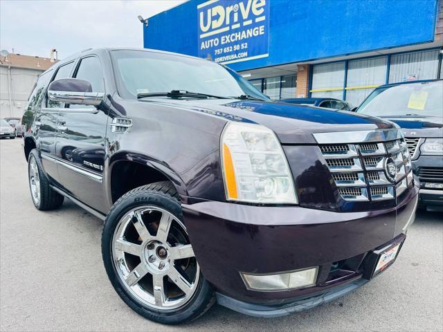 used 2009 Cadillac Escalade car, priced at $8,490