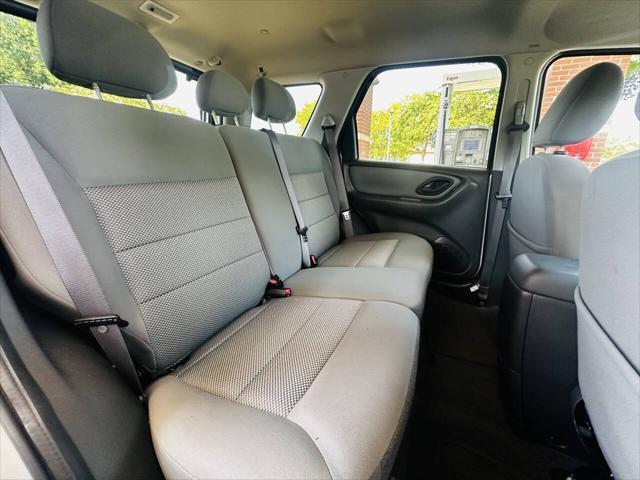 used 2006 Ford Escape car, priced at $5,990