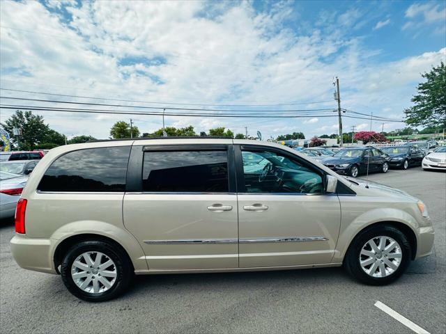 used 2013 Chrysler Town & Country car, priced at $5,990