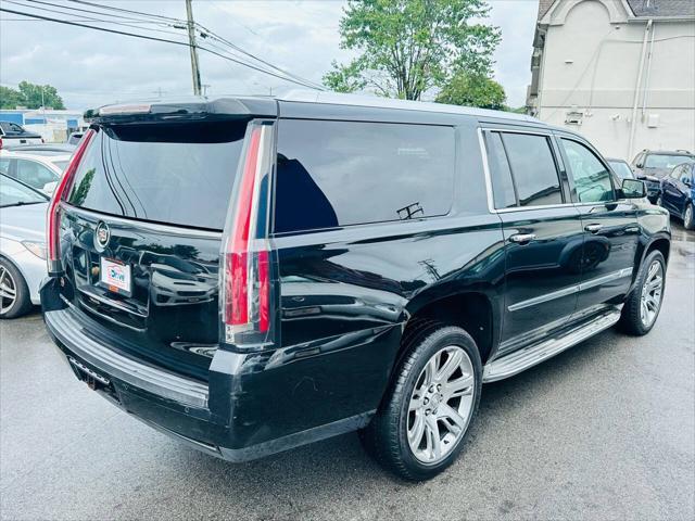 used 2015 Cadillac Escalade ESV car, priced at $21,990