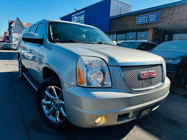 used 2013 GMC Yukon XL car, priced at $11,990