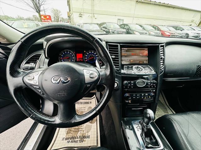 used 2009 INFINITI FX35 car, priced at $7,990