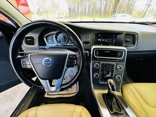used 2015 Volvo V60 Cross Country car, priced at $10,990