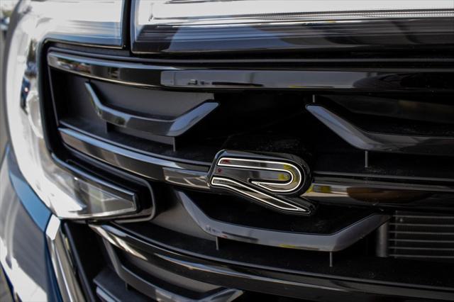 new 2025 Volkswagen Atlas car, priced at $52,084