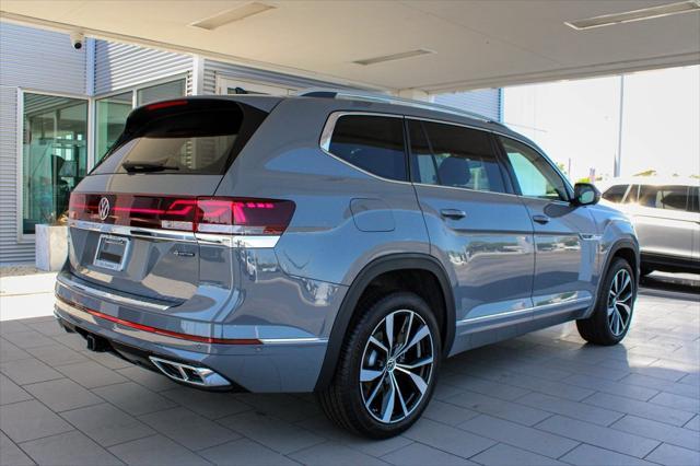 new 2025 Volkswagen Atlas car, priced at $52,703