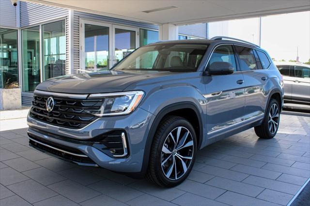 new 2025 Volkswagen Atlas car, priced at $52,703
