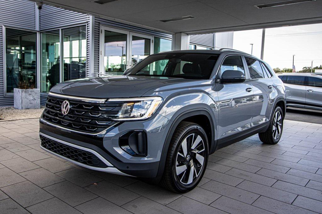 new 2026 Volkswagen Atlas Cross Sport car, priced at $43,995