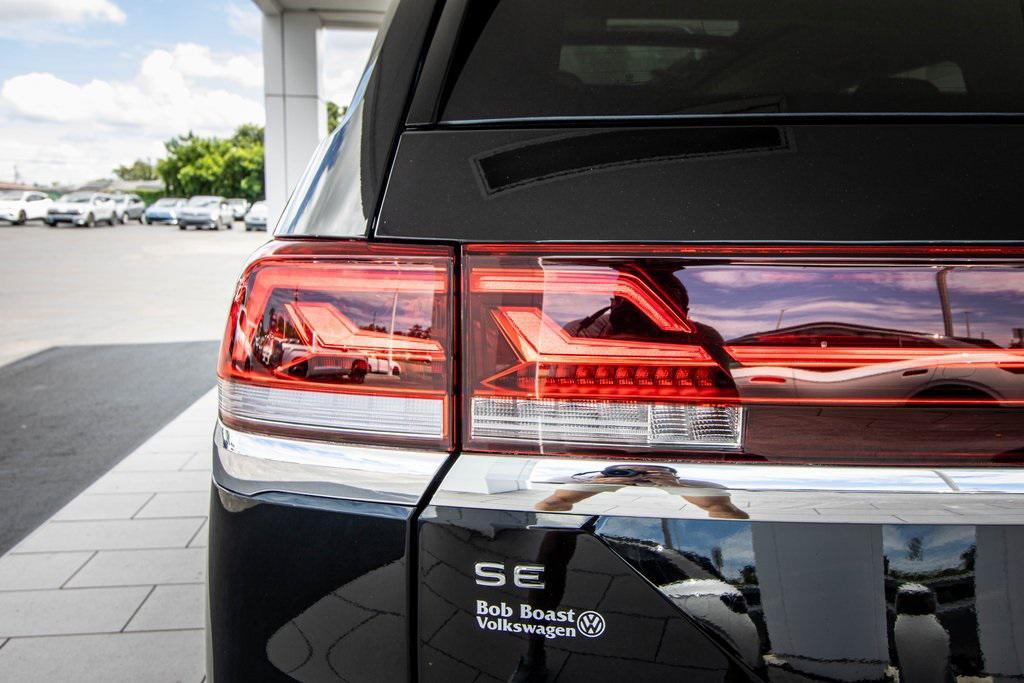 new 2026 Volkswagen Atlas car, priced at $45,712