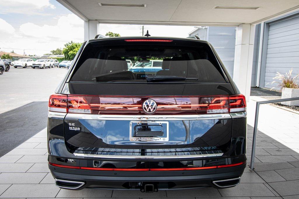 new 2026 Volkswagen Atlas car, priced at $45,712