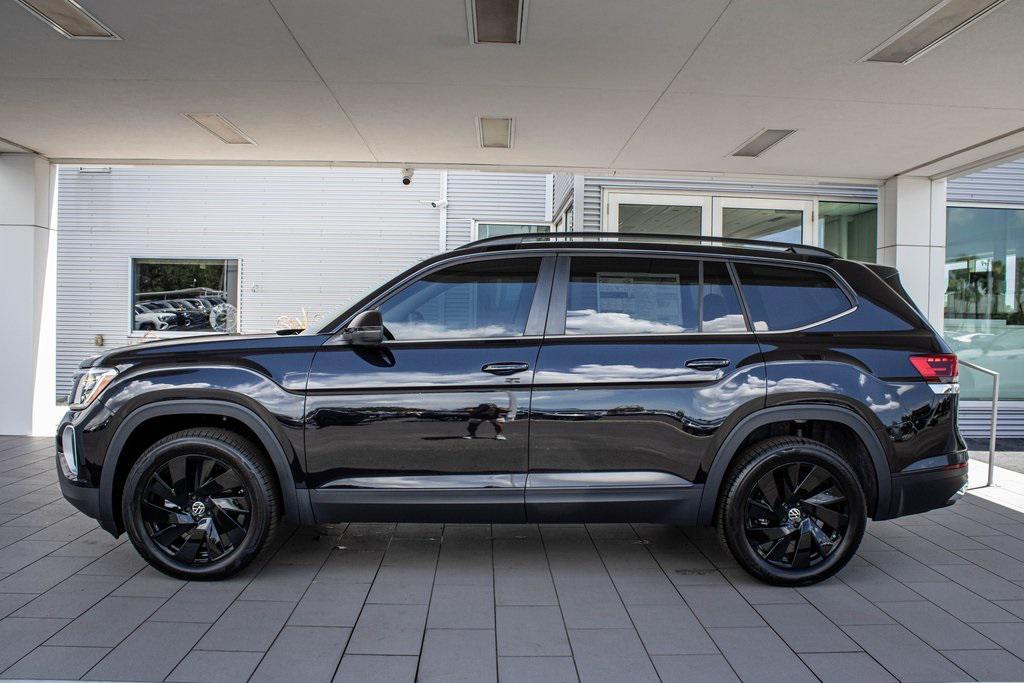 new 2025 Volkswagen Atlas car, priced at $41,811