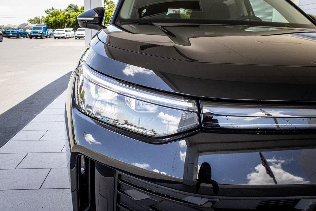 new 2025 Volkswagen Tiguan car, priced at $29,765