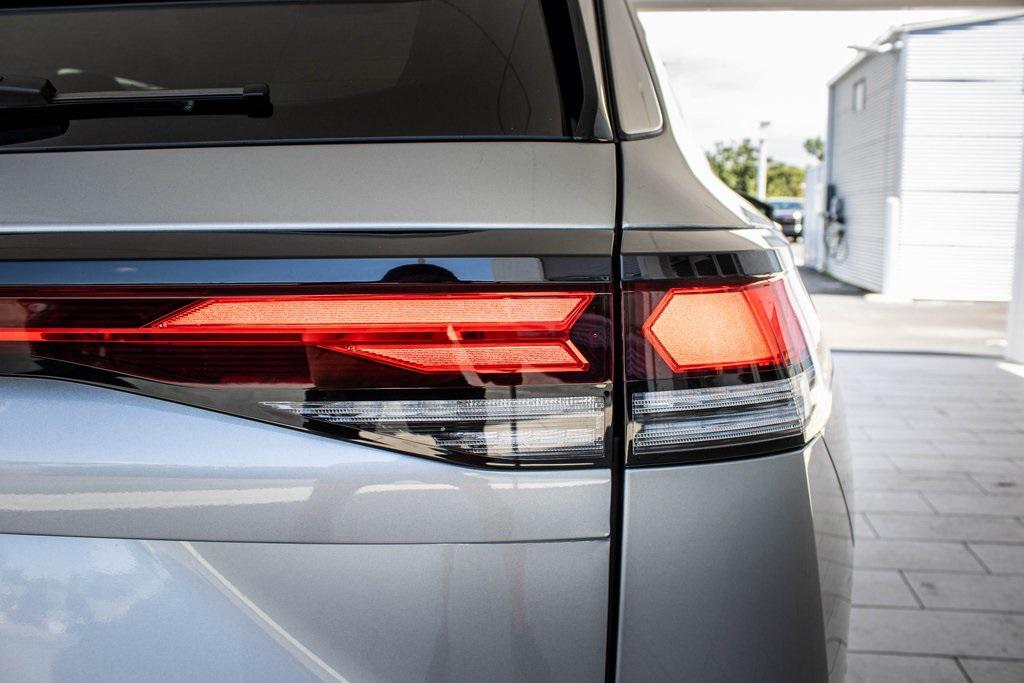 new 2025 Volkswagen Tiguan car, priced at $29,741