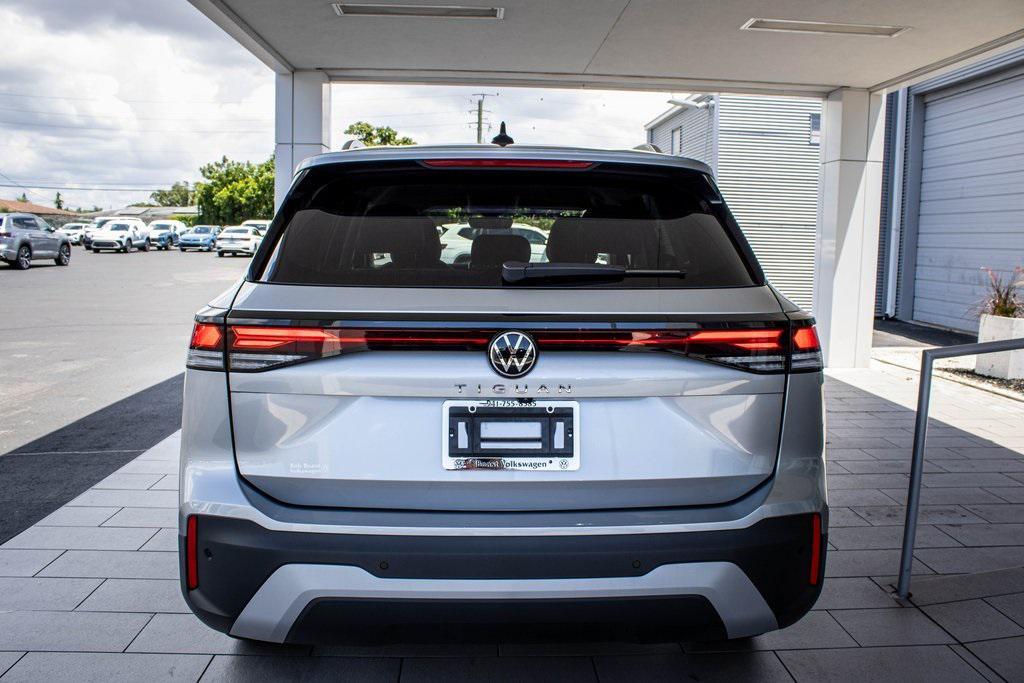 new 2025 Volkswagen Tiguan car, priced at $29,741