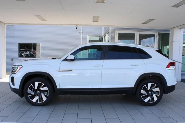 new 2024 Volkswagen Atlas Cross Sport car, priced at $39,524