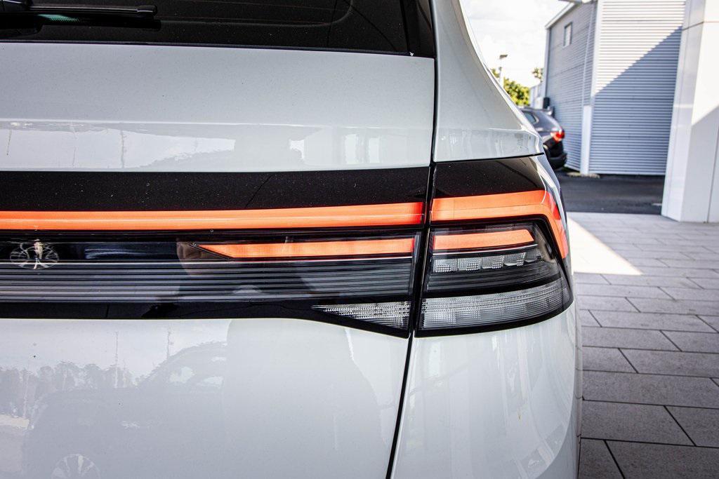 new 2025 Volkswagen Taos car, priced at $24,989